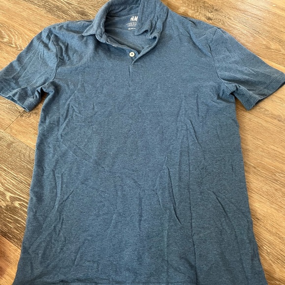 H&M men’s button up - Picture 2 of 3